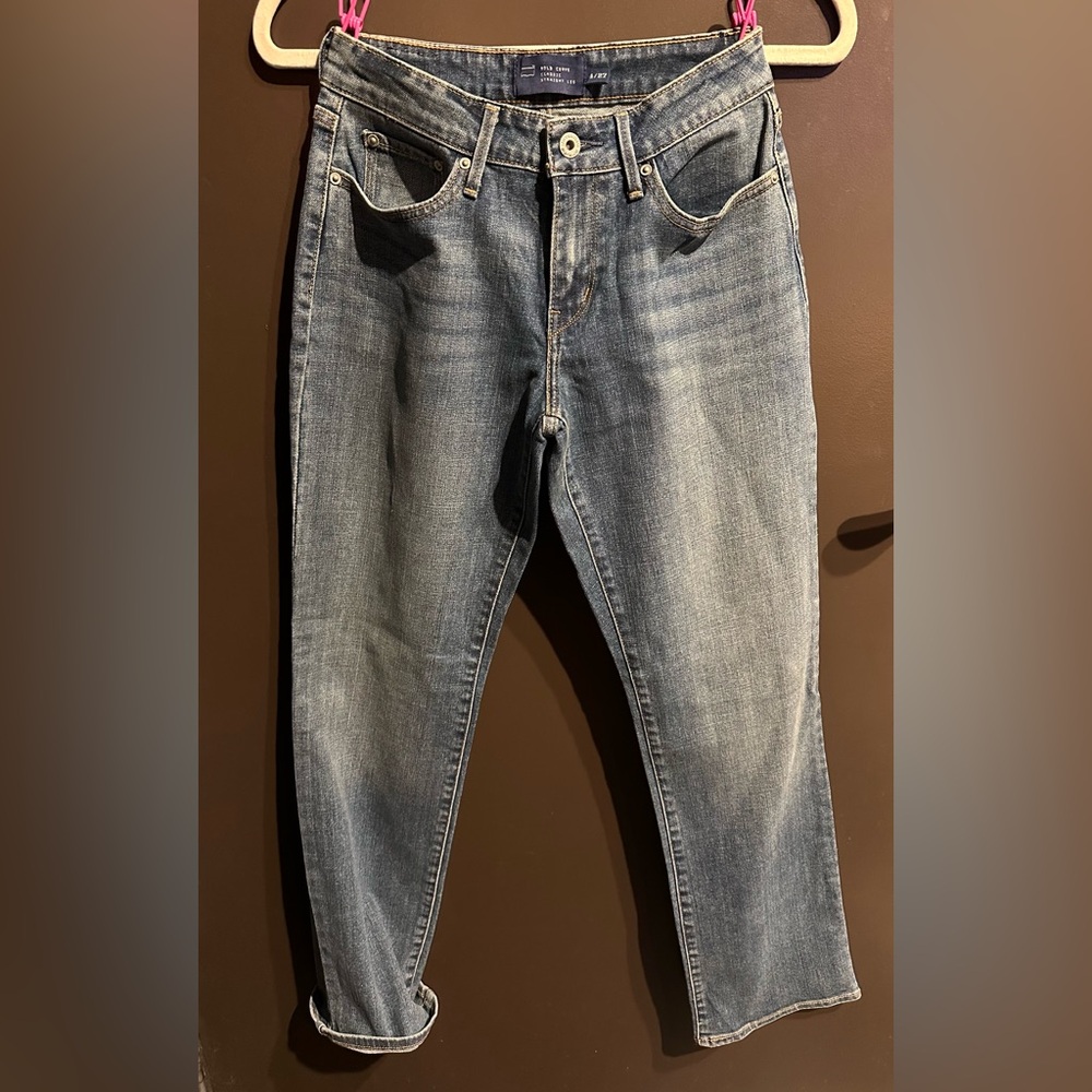 Levi's San Francisco Womens Bold Curve Straight Fit Rigid Denim Size 4